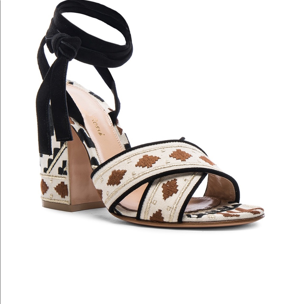 Gianvito Rossi Cheyenne Heels. View 3